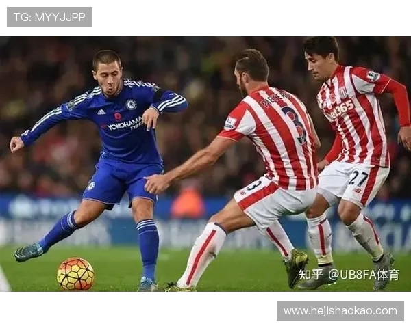 安德莱与洛克伦的激烈对决揭示足球战术与团队合作的重要性 安德莱与洛克伦的激烈对决揭示足球战术与团队合作的重要性